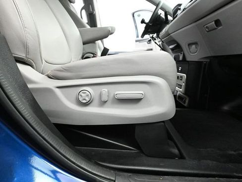 Used 2023 Honda Odyssey EX-L image 41