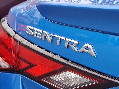 New 2025 Nissan Sentra SR w/ SR Premium Package image 6
