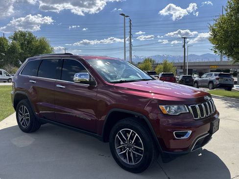 Used 2021 Jeep Grand Cherokee Limited w/ Trailer Tow Group IV AWD/4WD image 7