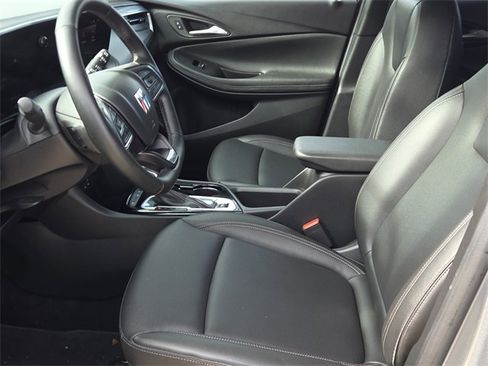 Used 2024 Buick Encore GX Sport Touring w/ Comfort Package image 18