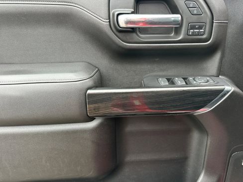 Used 2019 GMC Sierra 1500 SLT image 10