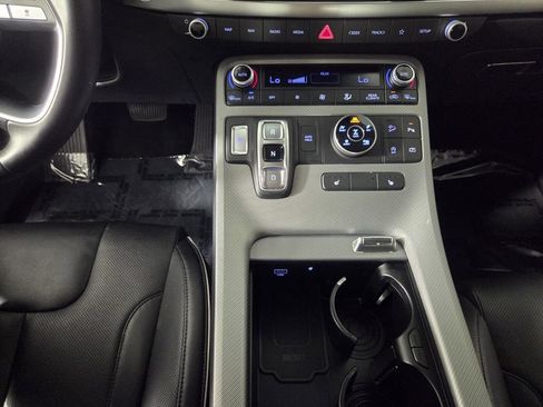 Used 2023 Hyundai Palisade SEL AWD/4WD image 13
