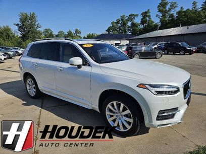 Used 2017 Volvo XC90 T6 Momentum w/ Vision Package