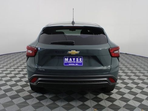 New 2026 Chevrolet Trax LS image 20