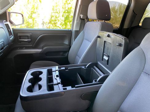 Used 2018 Chevrolet Silverado 1500 LT AWD/4WD image 28