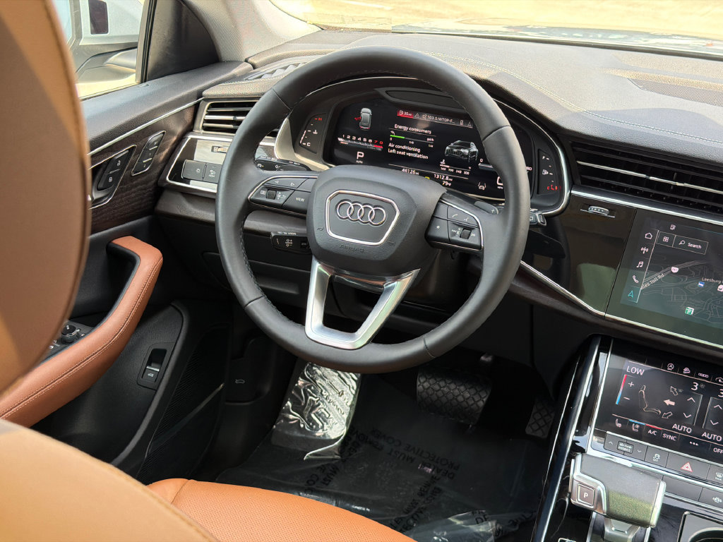 Used 2023 Audi Q8 Premium Plus w/ Premium Plus Package AWD/4WD image 14