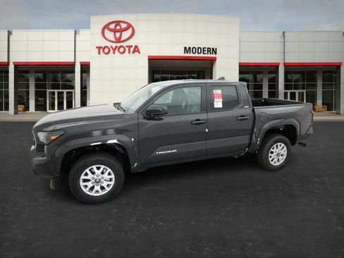 New 2025 Toyota Tacoma SR5 image 7