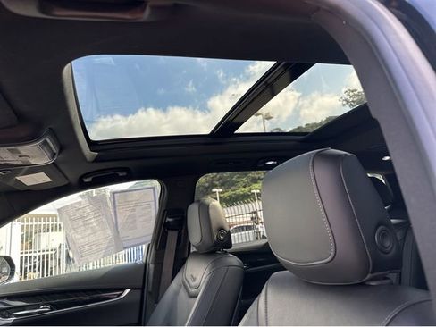 Used 2020 Cadillac XT6 Premium Luxury image 24