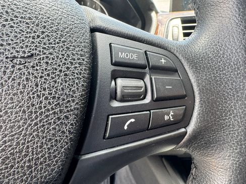 Used 2015 BMW 320i Sedan RWD image 34