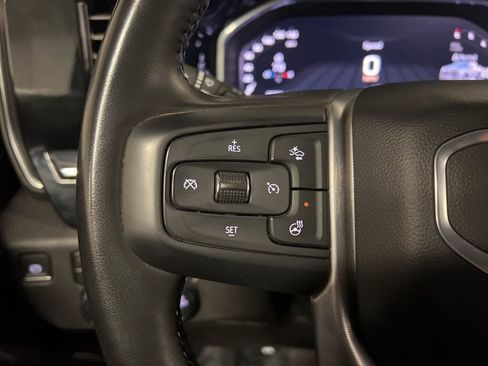 Certified 2024 GMC Sierra 1500 SLT image 15