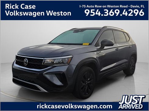 Used 2024 Volkswagen Taos S FWD image 1