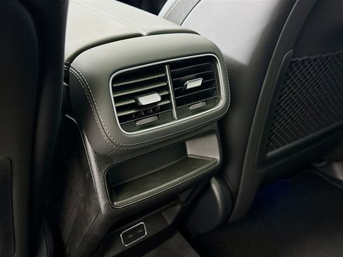 New 2026 Mercedes-Benz GLE 63 AMG S image 28