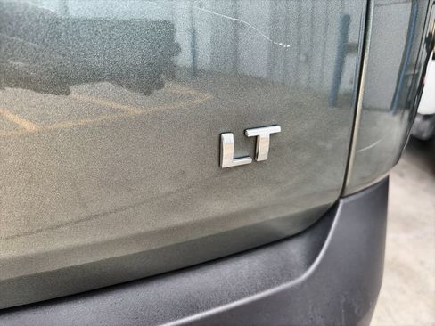 Used 2023 Chevrolet Traverse LT AWD/4WD image 32