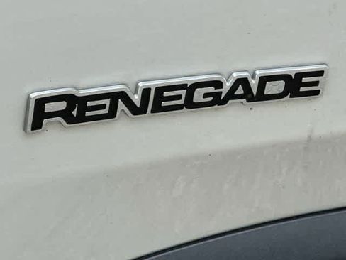 Used 2016 Jeep Renegade Sport w/ Power & Air Group FWD image 17