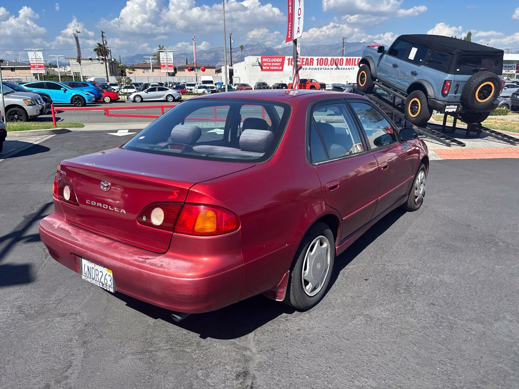 Used 2001 Toyota Corolla LE FWD image 4