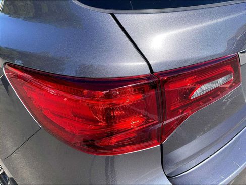 Used 2018 Acura MDX SH-AWD image 31