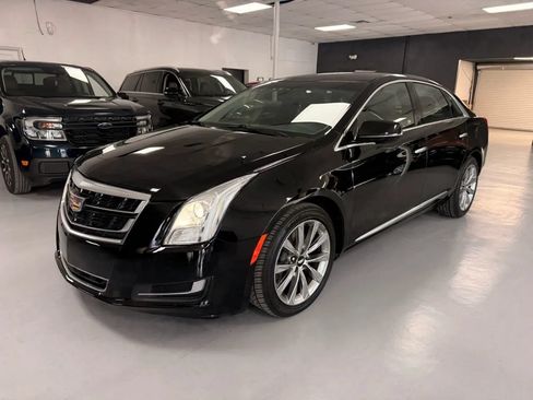 Used 2017 Cadillac XTS FWD image 5