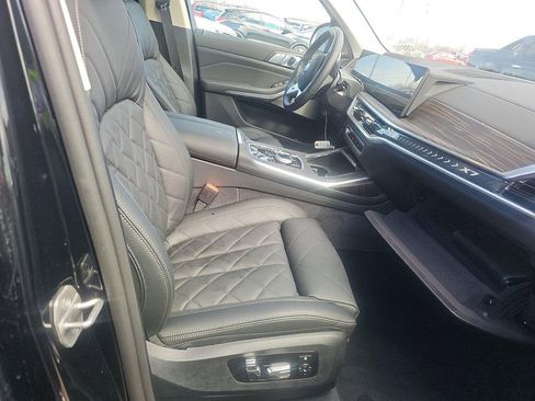 Used 2026 BMW X7 xDrive40i image 22
