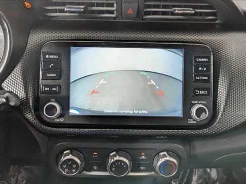 Used 2023 Nissan Kicks SV image 28