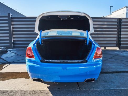 Used 2020 Rolls-Royce Wraith image 18