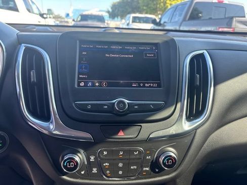 Used 2021 Chevrolet Equinox LT FWD image 12