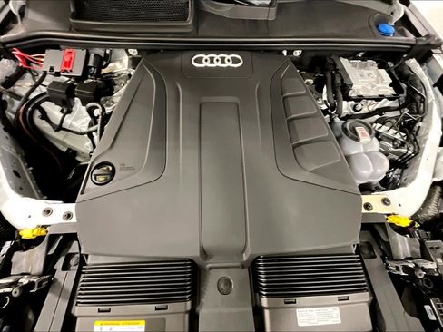 New 2026 Audi Q7 2.0T Premium image 16