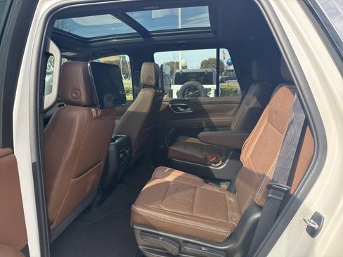 Used 2021 Chevrolet Tahoe High Country image 5