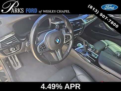 Used 2021 BMW M550i xDrive w/ Executive Package AWD/4WD image 7