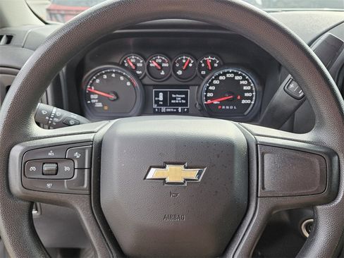 Used 2024 Chevrolet Silverado 1500 Custom image 24