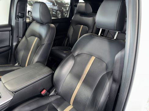 Used 2024 MAZDA CX-90 Plug-In Hybrid w/ Premium Plus image 33