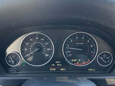 Used 2018 BMW 330i xDrive Sedan w/ Convenience Package AWD/4WD image 21