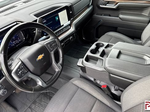 Used 2024 Chevrolet Silverado 1500 LT w/ Safety Package image 10