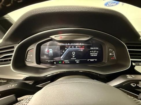Used 2025 Audi SQ7 Prestige AWD/4WD image 21