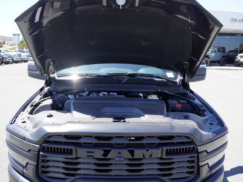 New 2026 RAM 2500 Tradesman AWD/4WD image 28