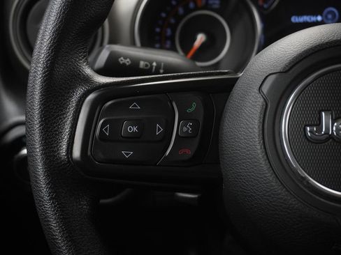 Certified 2021 Jeep Wrangler Unlimited Sport AWD/4WD image 39