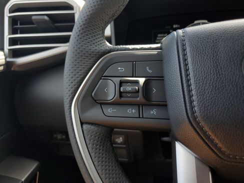 New 2026 Toyota Tundra Limited AWD/4WD image 21