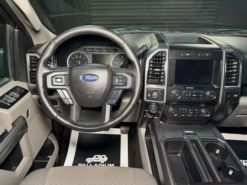 Used 2017 Ford F150 XLT w/ Equipment Group 302A Luxury image 27