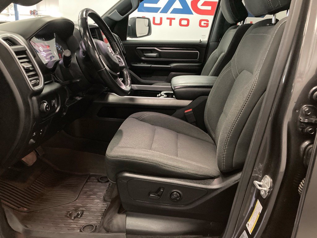 Used 2020 RAM 1500 Big Horn AWD/4WD image 25