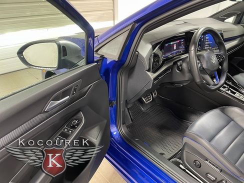 Used 2024 Volkswagen Golf R 2.0T image 10