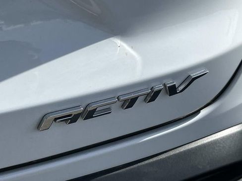 Used 2025 Chevrolet Trax ACTIV w/ Driver Confidence Package image 8