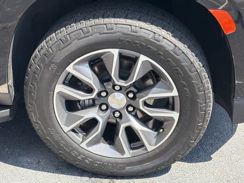 Used 2021 Chevrolet Tahoe LT RWD image 14