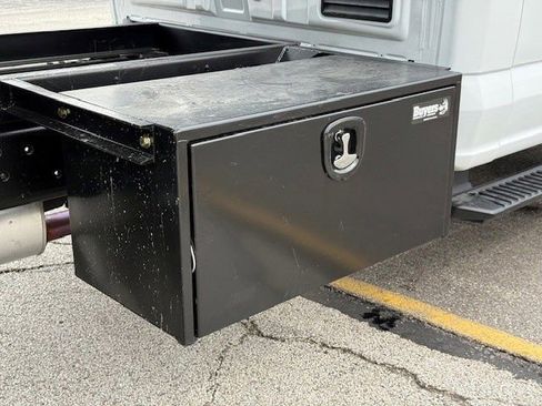 New 2025 Ford F550 4x4 Regular Cab Super Duty w/ XL Chrome Package image 39