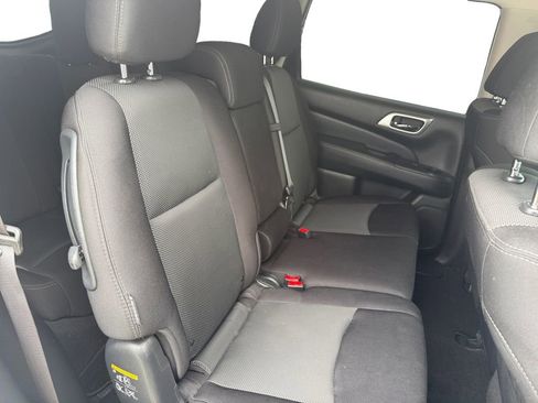 Used 2020 Nissan Pathfinder SV w/ Cargo Package FWD image 17