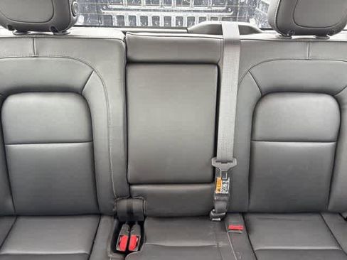 Used 2015 Chevrolet Colorado LT w/ Luxury Package image 21