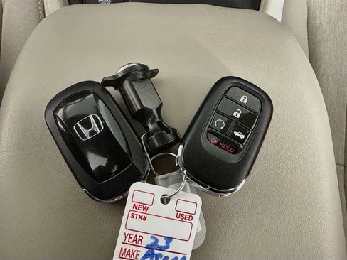 Used 2023 Honda Accord EX image 26