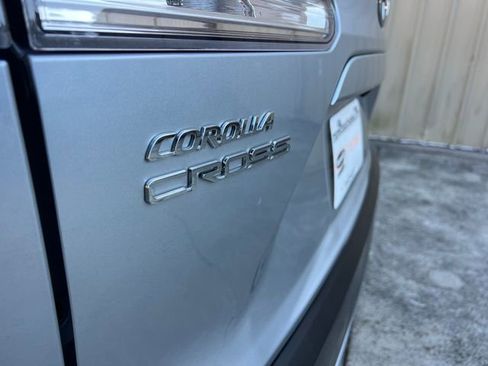 Used 2024 Toyota Corolla Cross L image 34