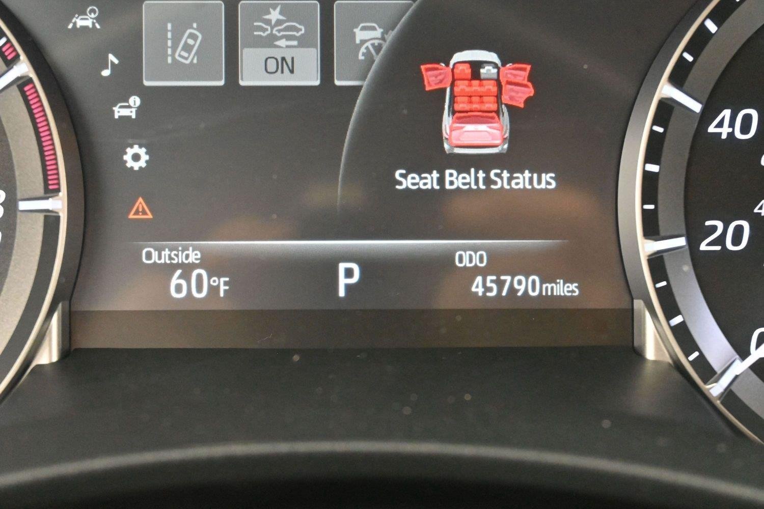 Used 2022 Toyota Highlander XLE FWD image 20