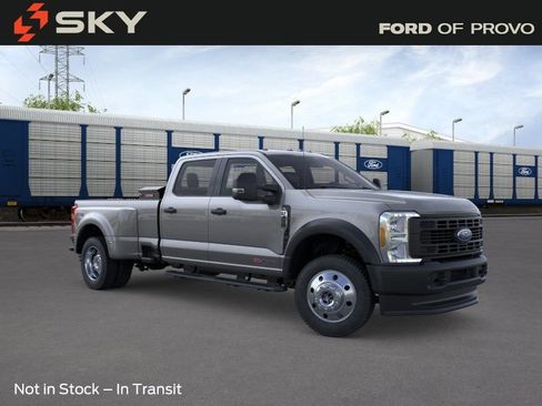 New 2026 Ford F450 4x4 Crew Cab Super Duty image 8