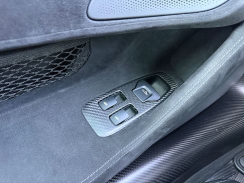 Used 2020 McLaren 600LT Spider RWD image 19