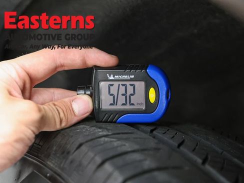 Used 2023 Ford Explorer XLT w/ Equipment Group 202A AWD/4WD image 26
